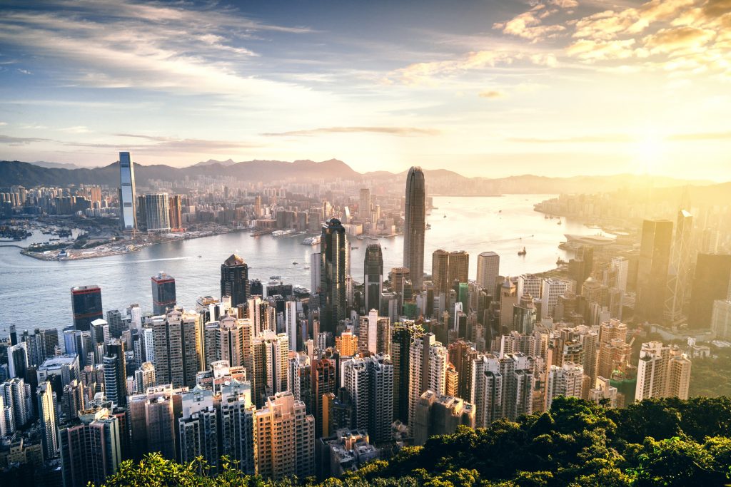 zeb.market flash: Hongkong skyline at sunrise