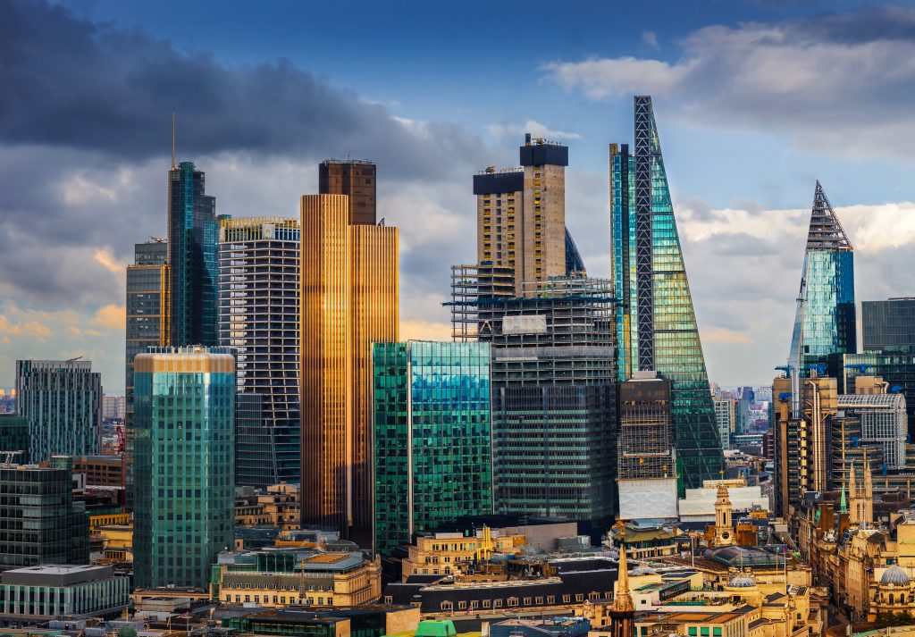 London skyline in zeb.market flash (Issue 28 – January 2019)