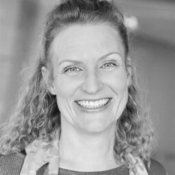 Natalie Hölscher-Schneider / author BankingHub